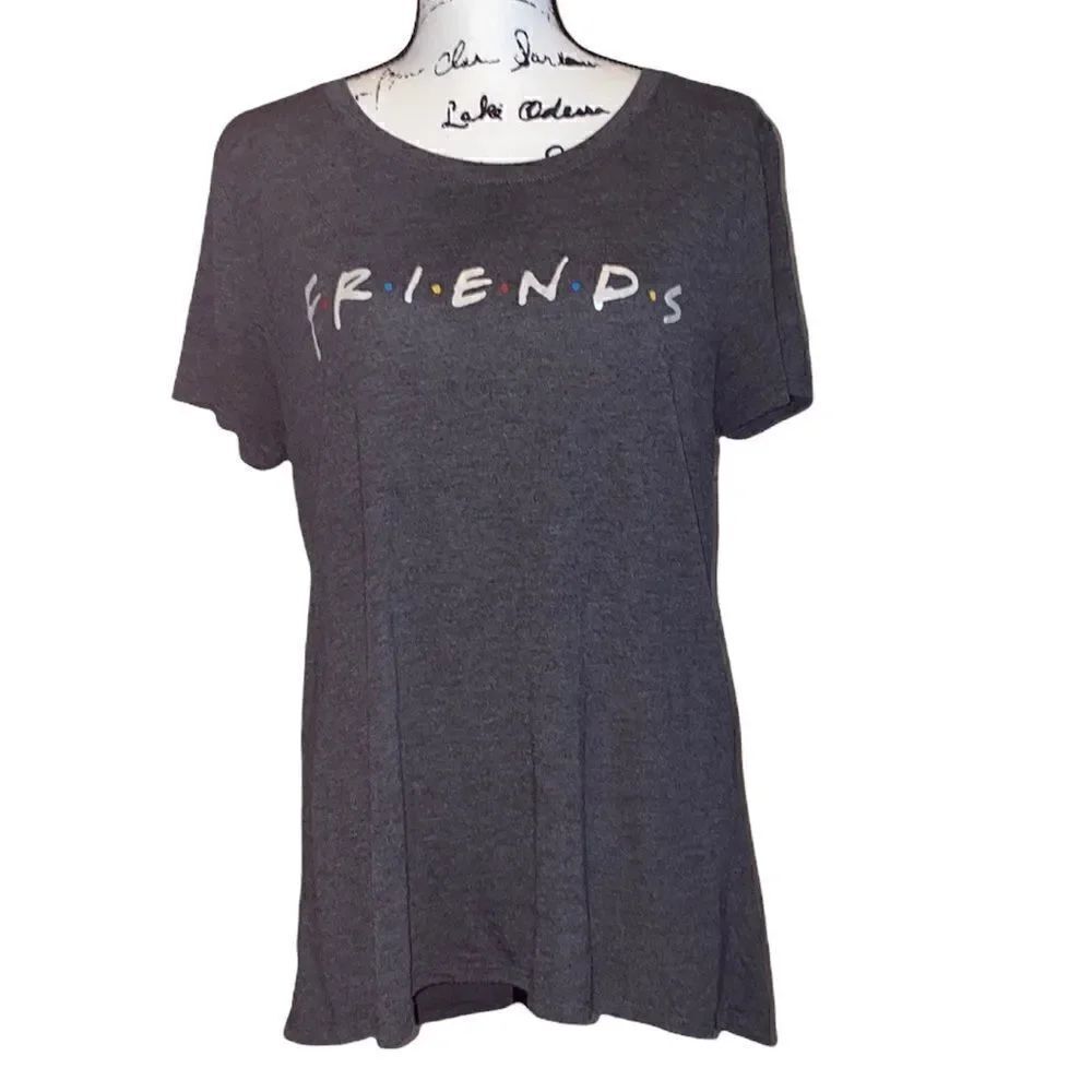 Friends Gray Women’s Popover T-shirt Size XXL (fits like large)